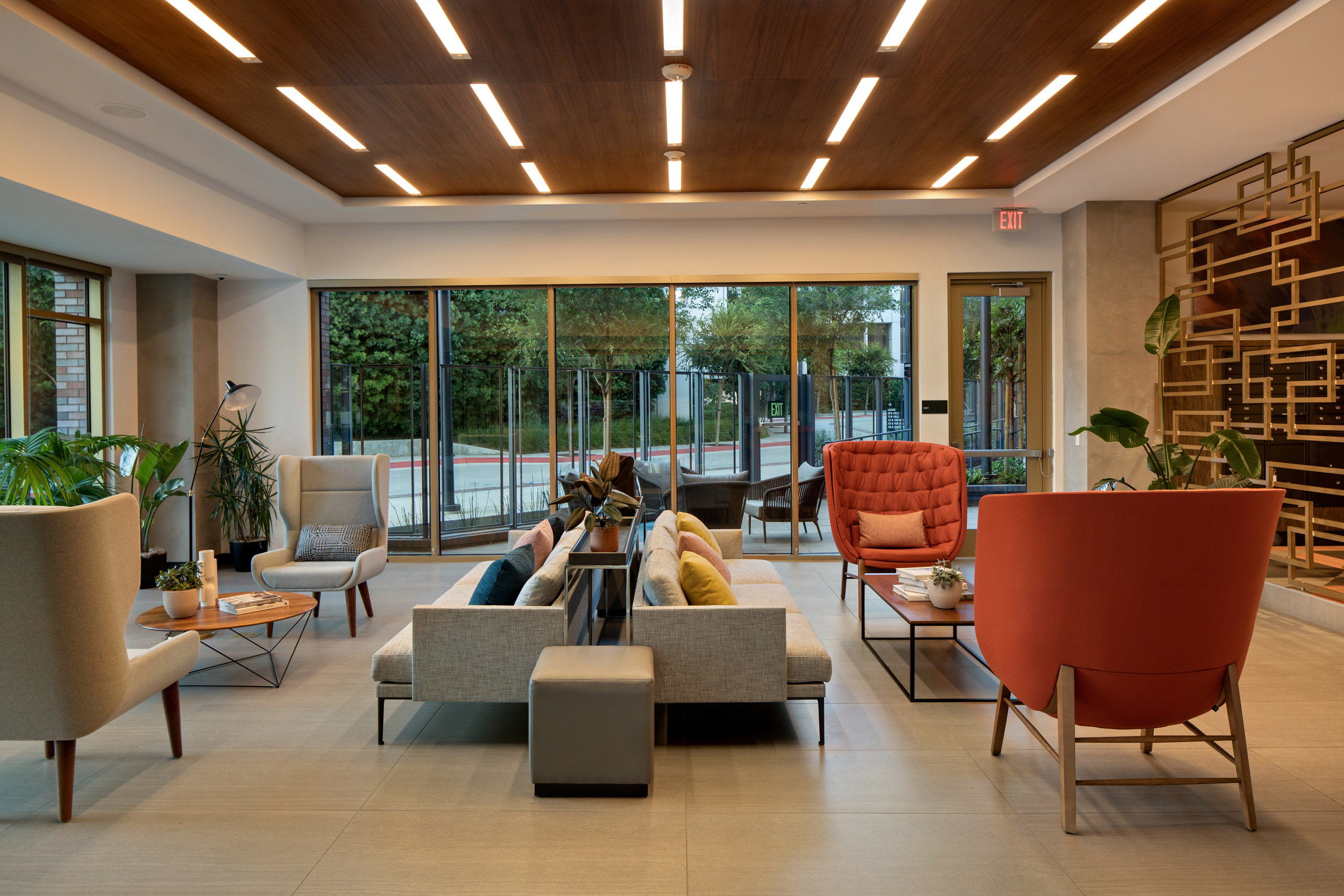 Contact AMLI Old Pasadena for Tours & Inquiries | Apartments in